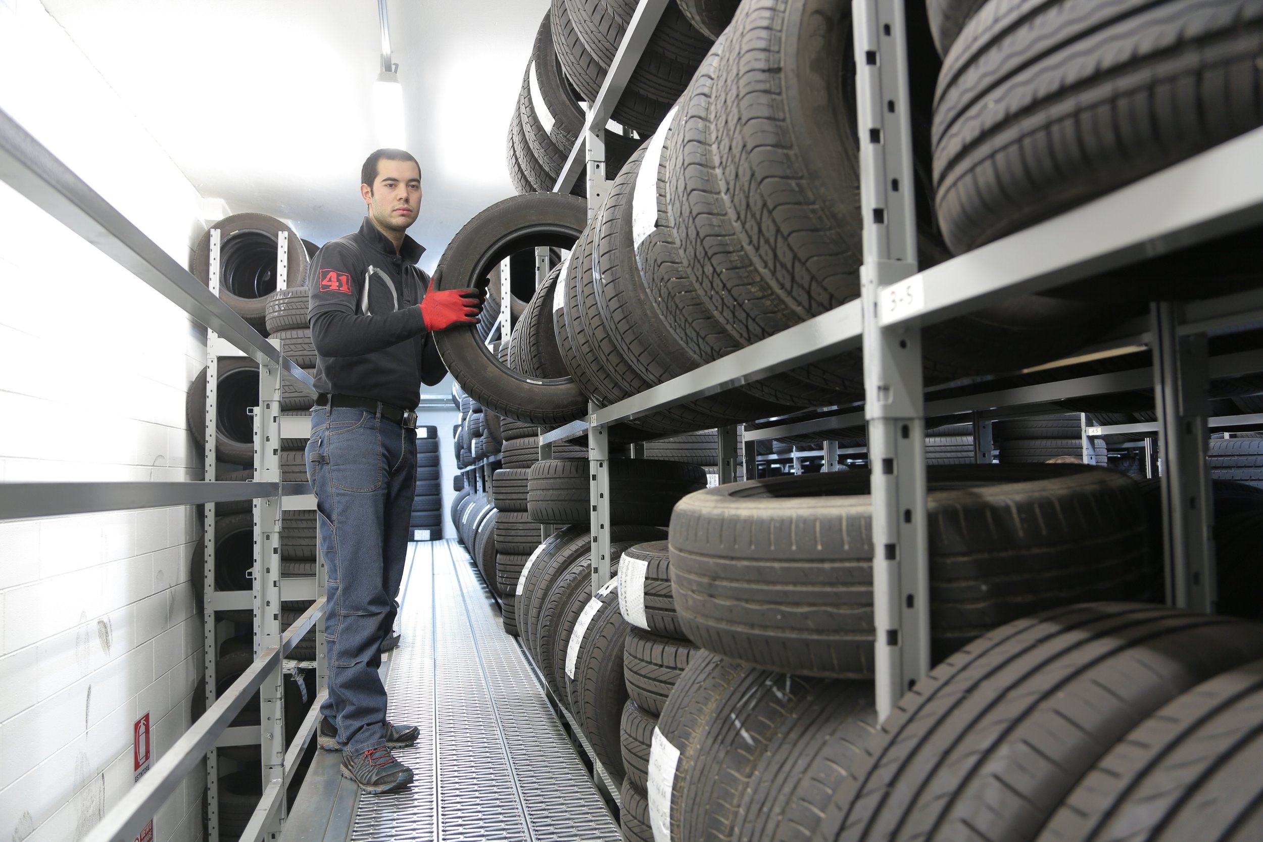 The Ultimate Guide to Choosing the Right Tires