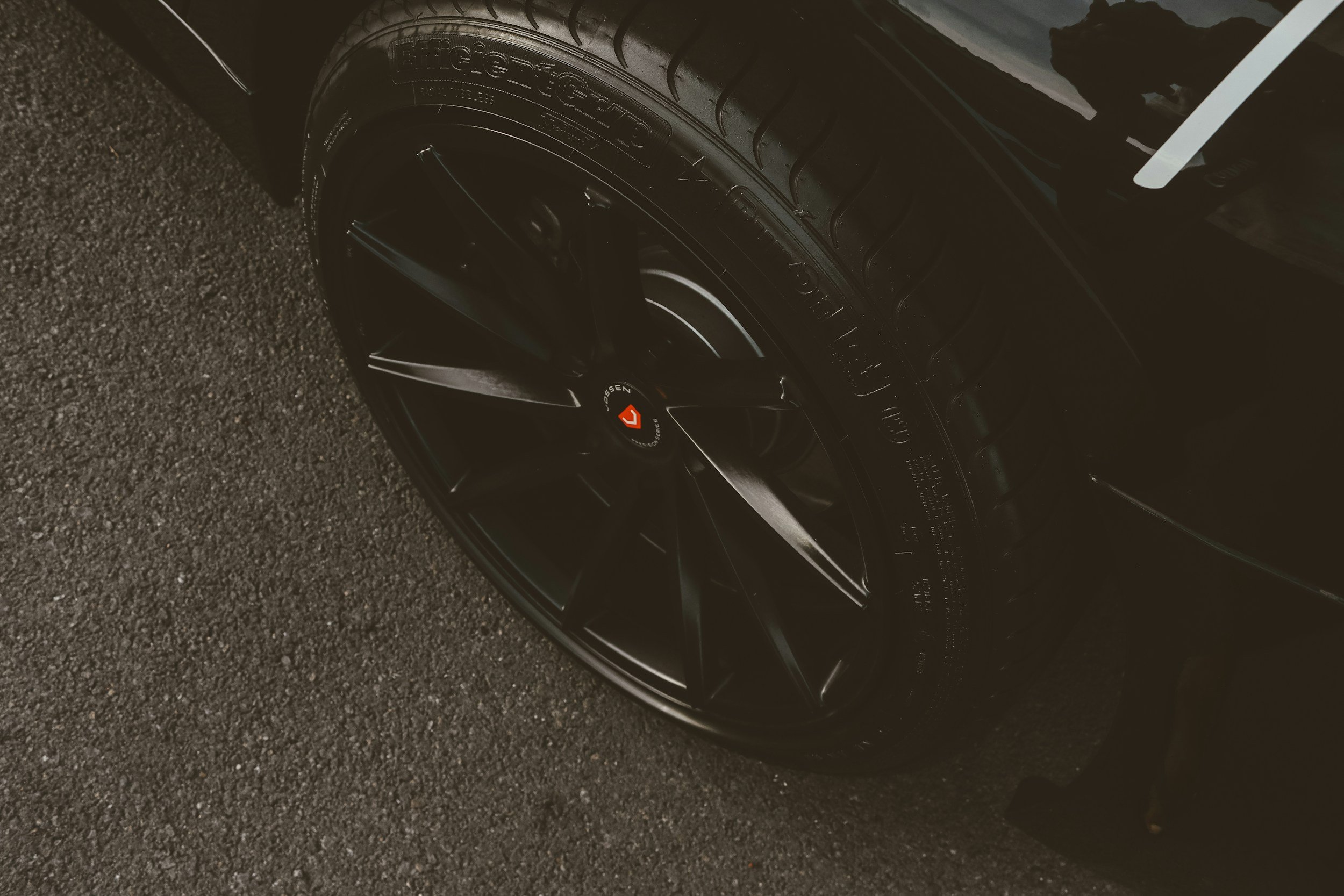 Top-Quality Tires in Jacksonville, FL at Carryl Tire